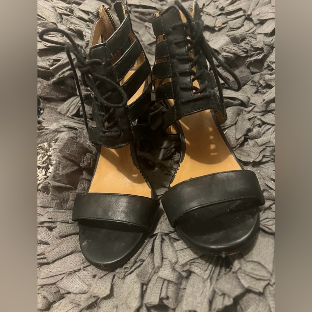 REPORT Signature Heels